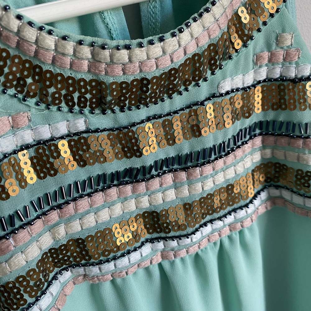 The Limited Mint Top with sequin detail size MED - Picture 3 of 5